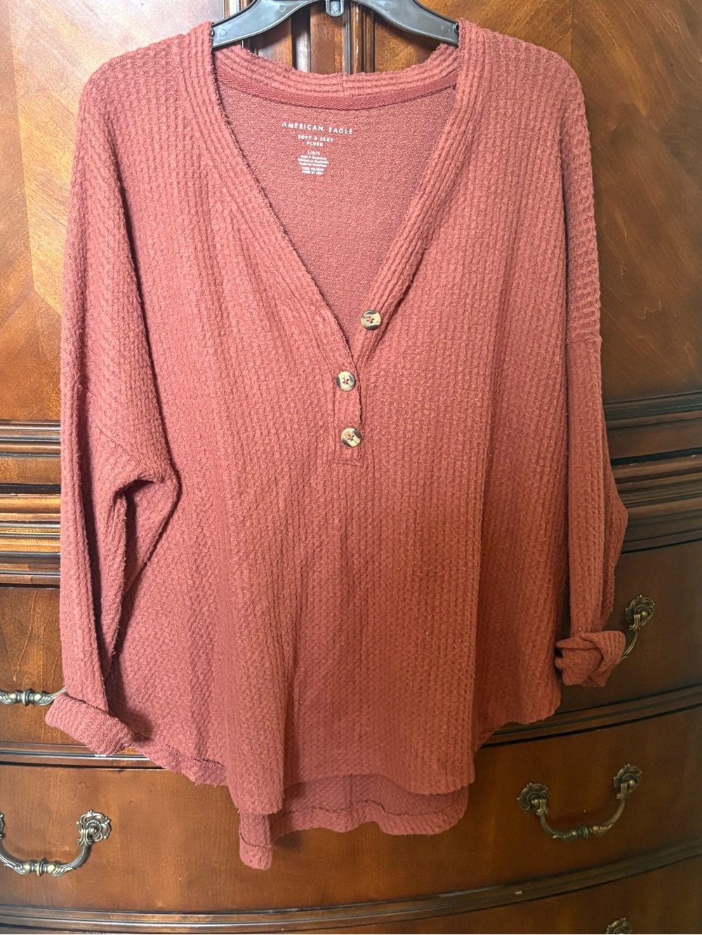 American Eagle Waffle Knit Henley